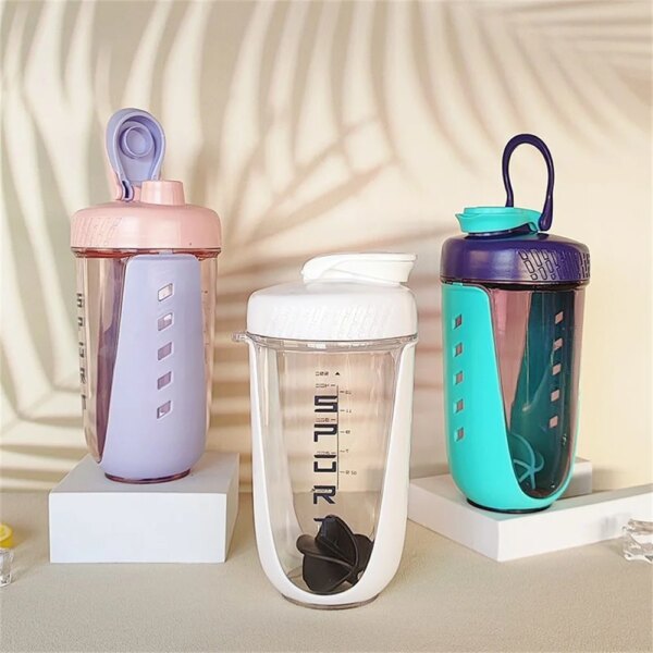 Shaker Bottle with Plastic Whisk Ball BPA Free Plastic Protein Shakes Leakproof for Powder Workout Gym Sport